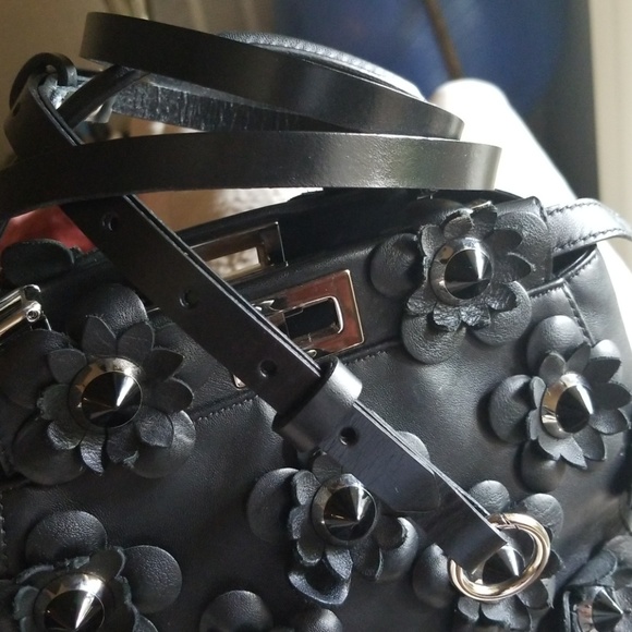 Fendi Mini Peekaboo Black Edition - Picture 5 of 7